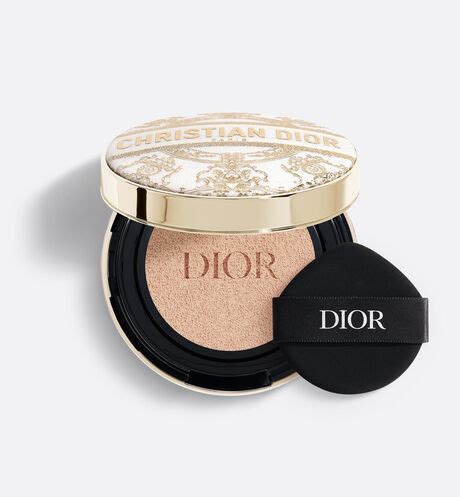 estuche dior maquillaje|Dior Forever Cushion: recarga de fondo de maquillaje .